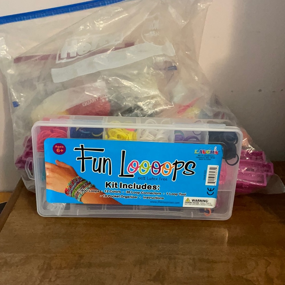 Cra-Z- loom Bracelet Maker